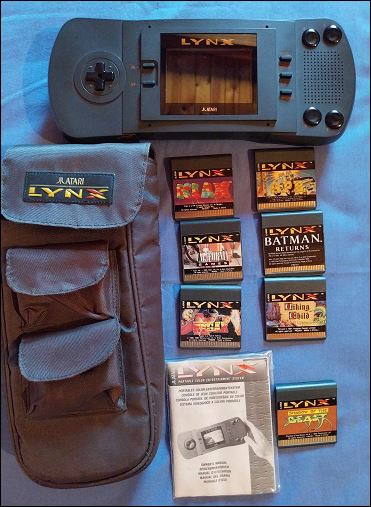 Atari Lynx I and several games (Collection) Atari Lynx I and several games (Collection)