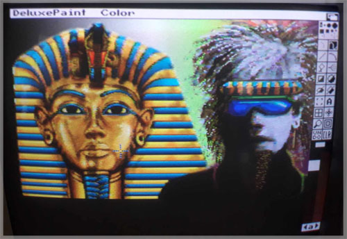 The famous Tutankhamun's gold mask.. The famous Tutankhamun's gold mask..